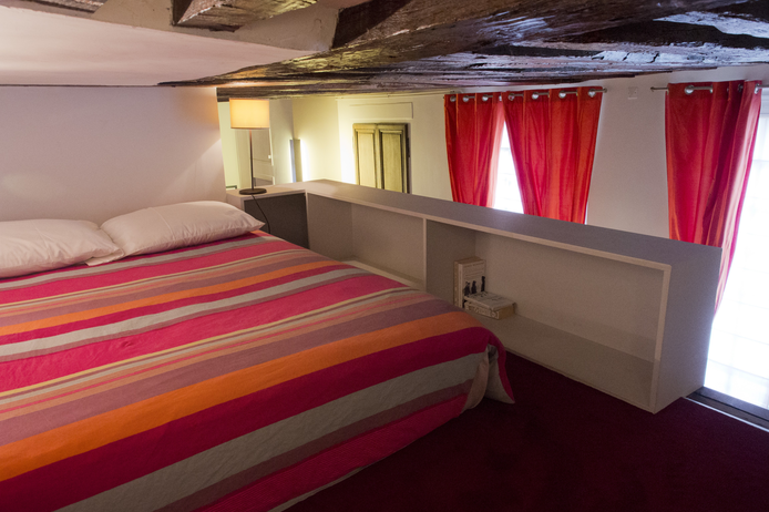 Paris apartment - "La Sainte Catherine" in the heart of the Marais. Long-Term Rental