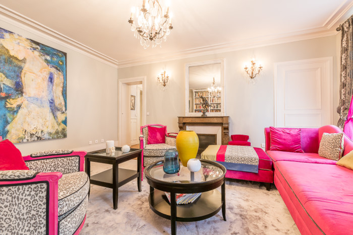 Paris apartment - "Le Magenta" - Long-Term Rental