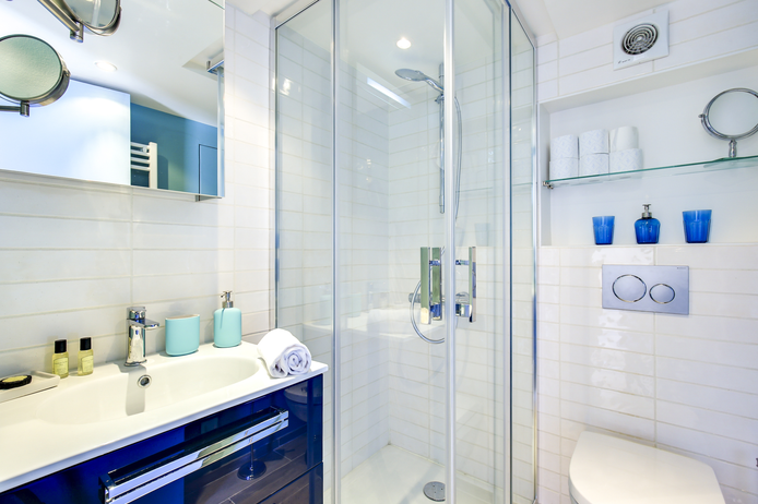 Paris apartment - "Le Charles V" Long-Term Rental