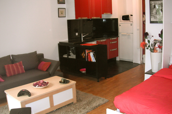 2 Paris apartment - "Pompidou Perfect" in Beaubourg/Le Marais