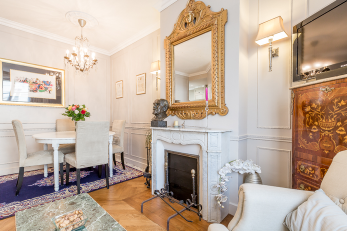 Paris apartment - "L'Etoile du 7ème" Long-Term Rental