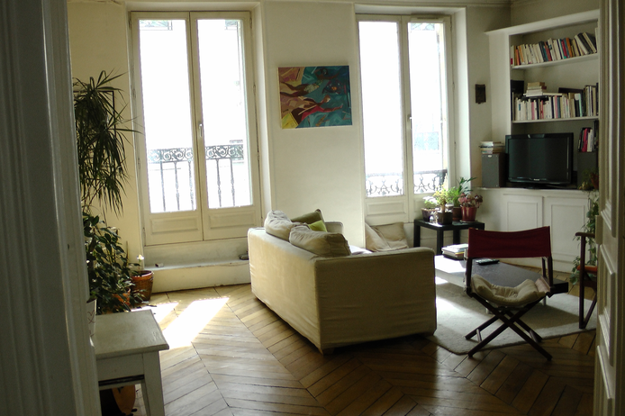 Paris apartment - "La Vie Romantique" - family apartment near the Moulin rouge