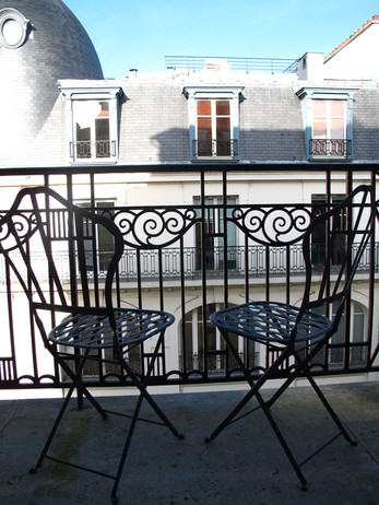 Balcony Paris apartment - "Le Beaubourg" Long-Term Rental