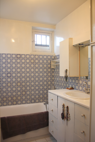 5 Paris apartment - A Little Venice in Paris