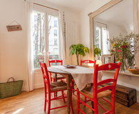 Paris apartment - "Le Caulaincourt" - A bleu blanc rouge legend  - rue Caulaincourt