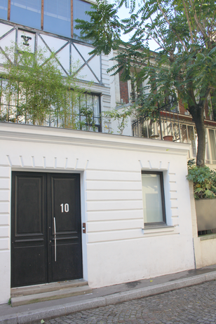 8 Paris apartment - Le Doisy - Quiet studio, quick access to Arc de Triomphe
