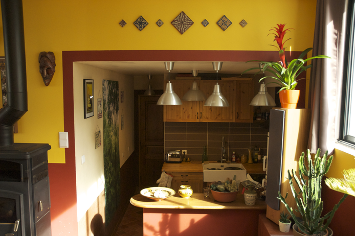 1 Paris apartment - "Le Chaumont" - Sunny parkside 2-room apartment
