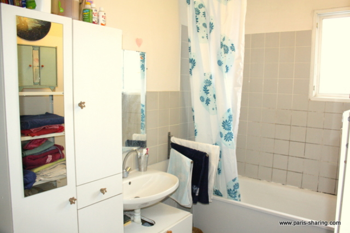 Paris apartment - Spacious & sunny, bohemian style, quiet village atmosphere