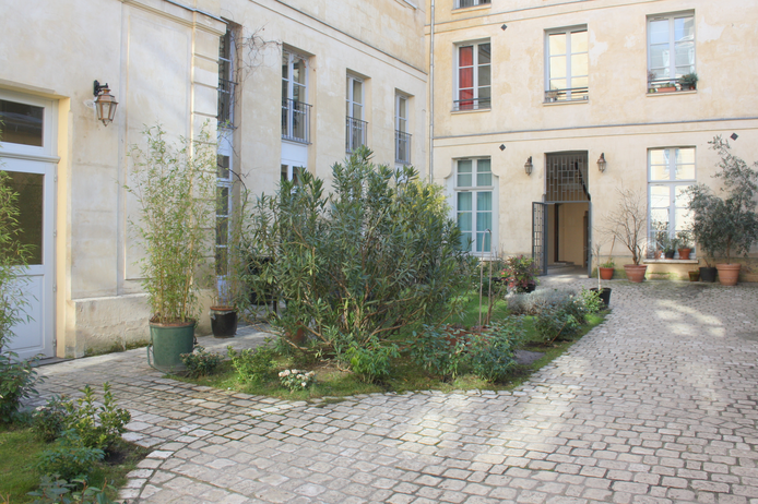 8 Paris apartment - Le Pure Charonne