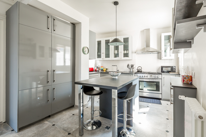 Paris apartment - "Le Balcon Royal" of the Marais - Long-term Rental
