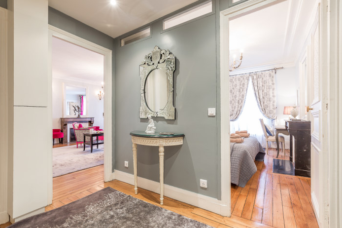 Paris apartment - "Le Magenta" - Long-Term Rental