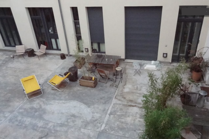 Paris apartment - "Le Chaumont" - Sunny parkside 2-room apartment