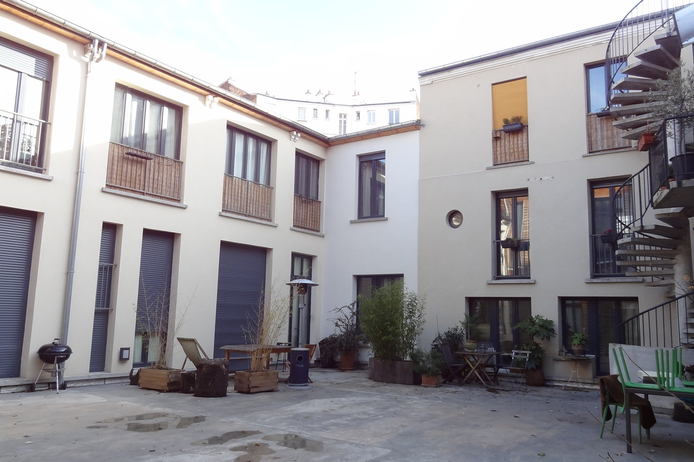 8 Paris apartment - "Le Chaumont" - Sunny parkside 2-room apartment