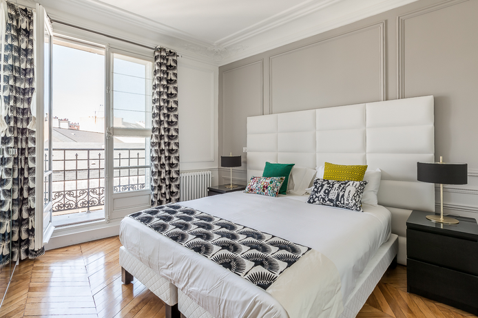 Paris apartment - "Le Balcon Royal" of the Marais - Long-term Rental