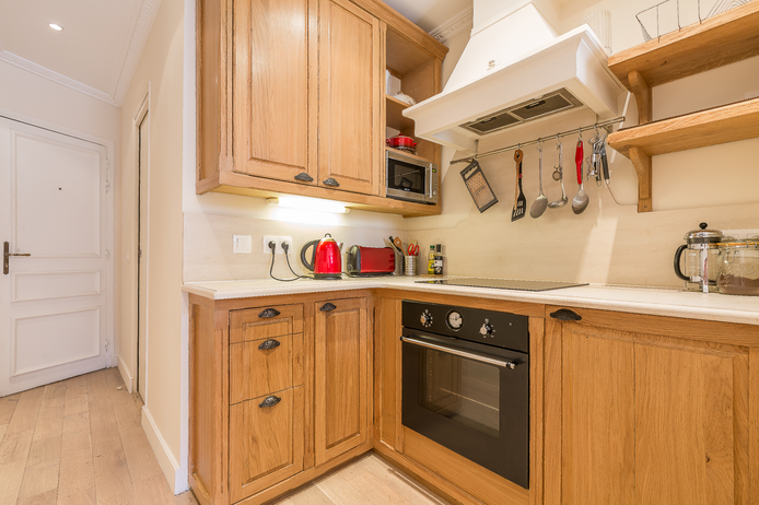 Open Kitchen Paris apartment - "L’Atelier des Vosges" Long-Term Rental
