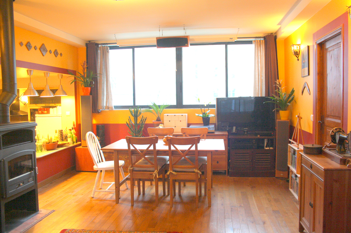 3 Paris apartment - "Le Chaumont" - Sunny parkside 2-room apartment