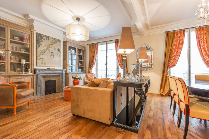 Paris apartment - "La Fille du Calvaire" - Long-term Rental