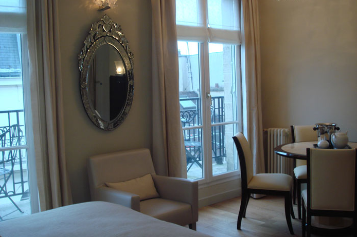 Paris apartment - "Le Beaubourg" Long-Term Rental