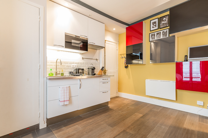 Paris apartment - "Le Petit Saint-Germain"- Long-Term Rental, One Month or More