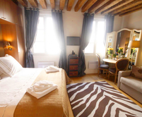 Paris apartment - "Le Buci" - FOR SALE - rue de Buci